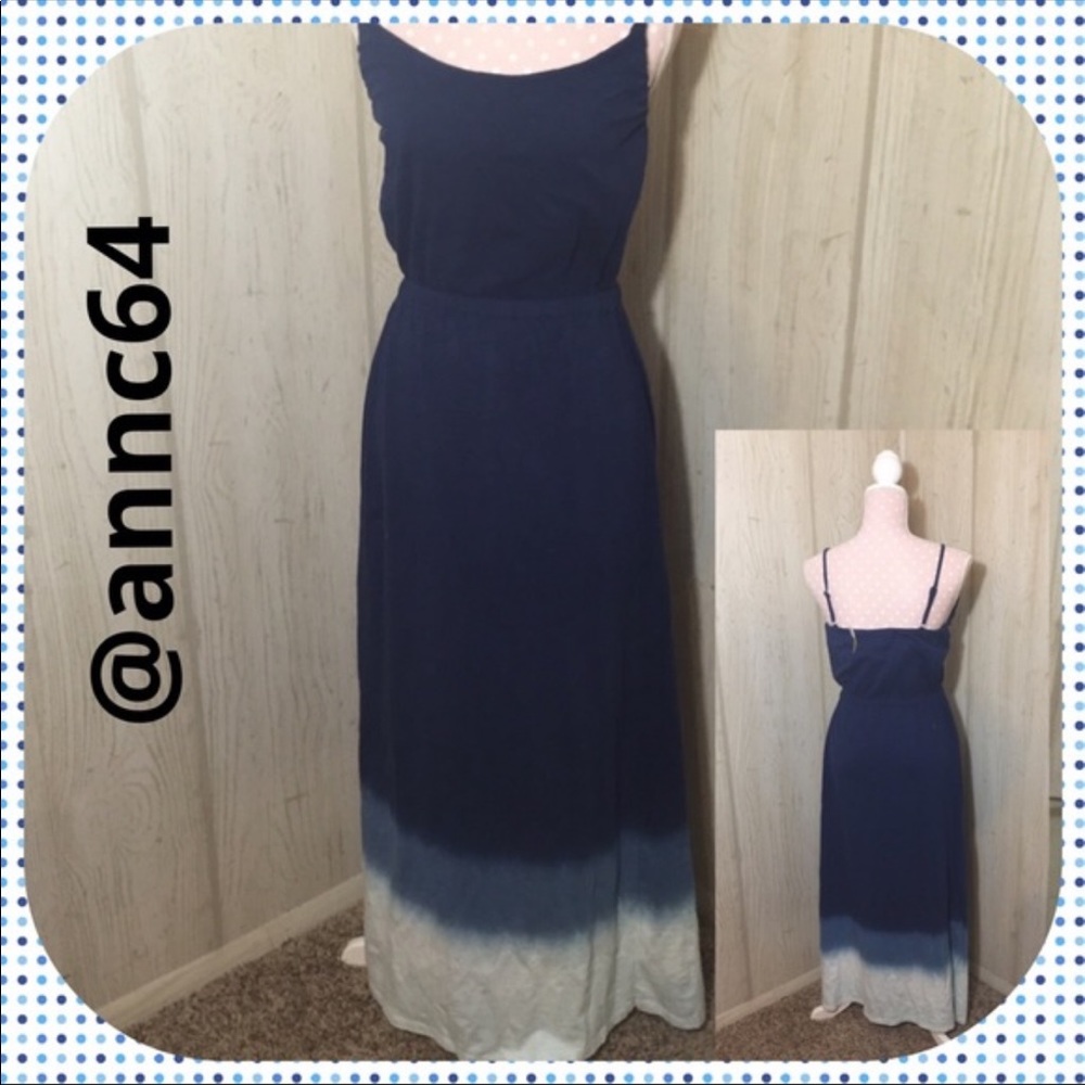 Chelsea & Theodore Blue Ombré Maxi Dress M